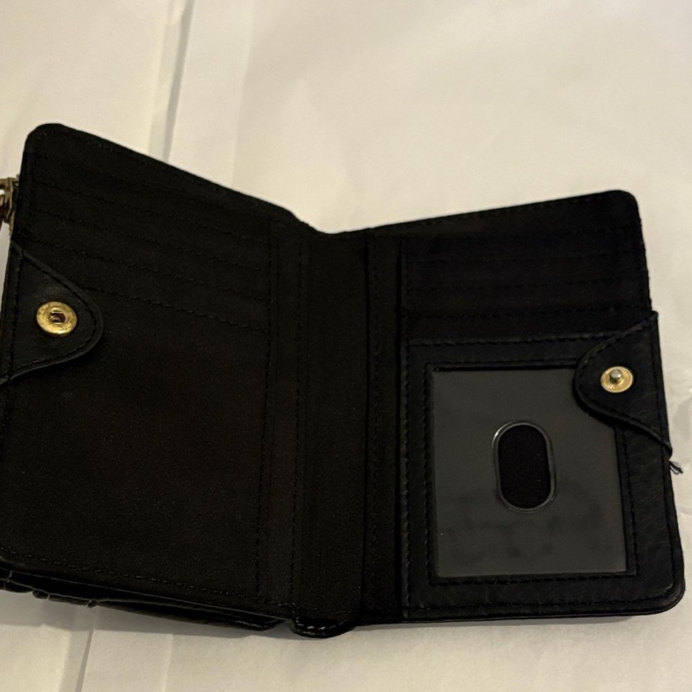 Relic Black Compact Wallet - Picture 7 of 11